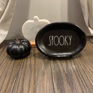 Rae Dunn spooky oval
